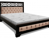 Здесь изображено Кровать Пальмира с мягкой вcтавкой