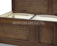 Здесь изображено Кровать Ровиго